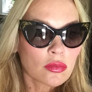 Zac Posen black cat eye sunglasses